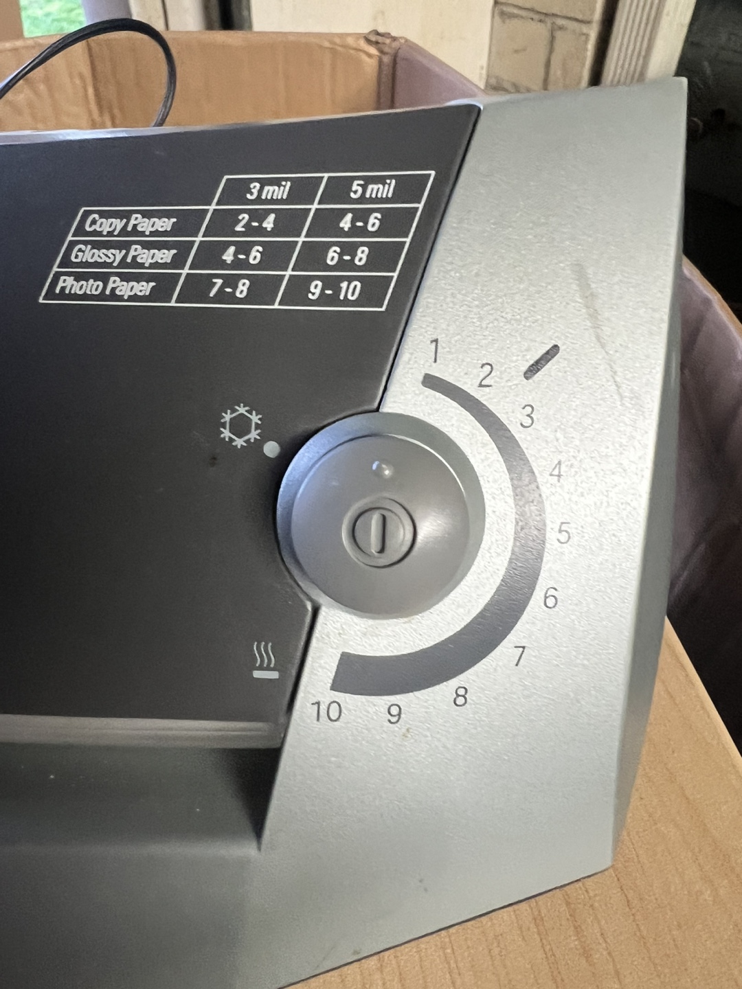 GBC HeatSeal H210 Laminator - photo 4