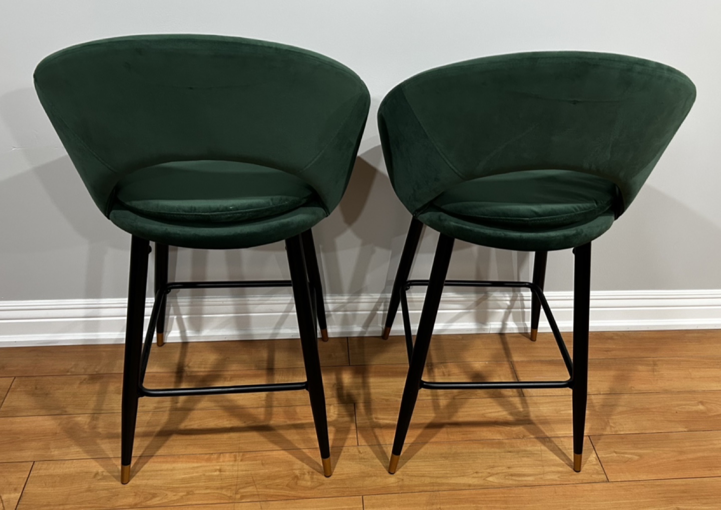 Pair of Emerald Green Velvet Bar Stools - photo 2