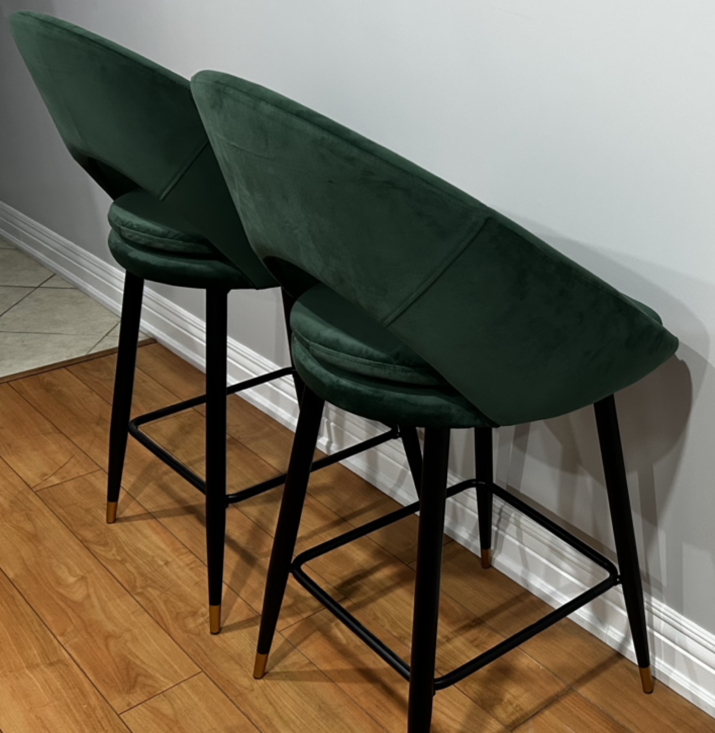 Pair of Emerald Green Velvet Bar Stools - photo 4