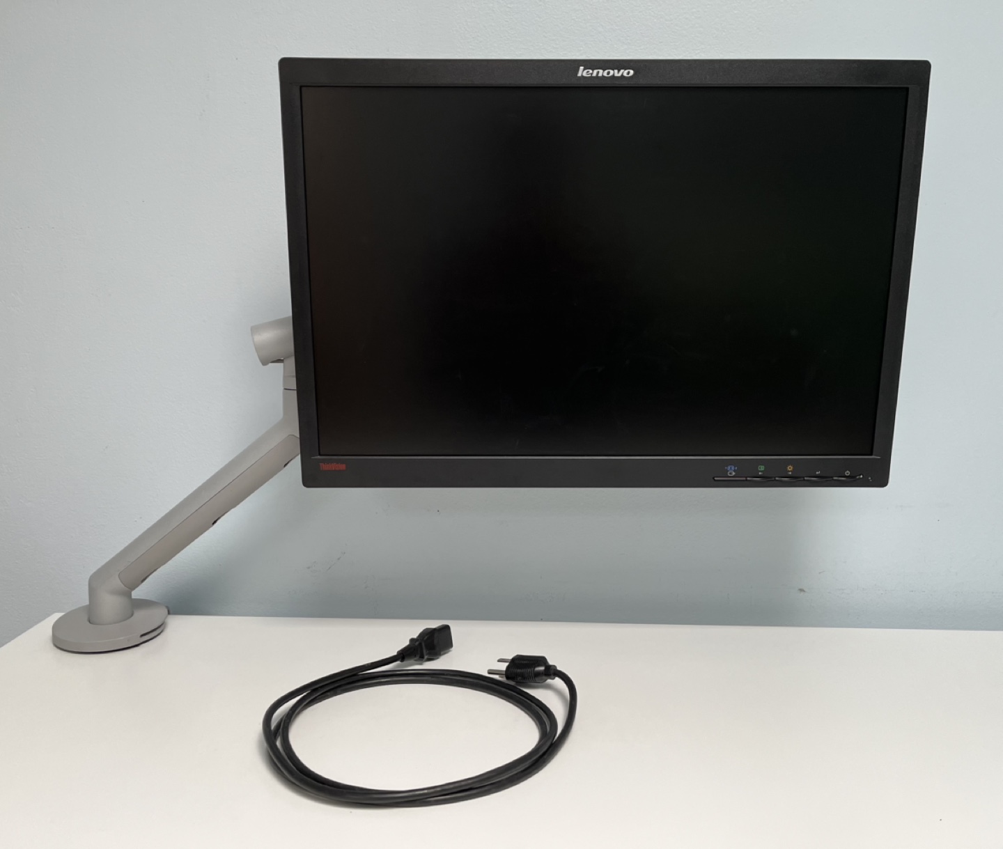 Lenovo ThinkVision widescreen monitor 24”