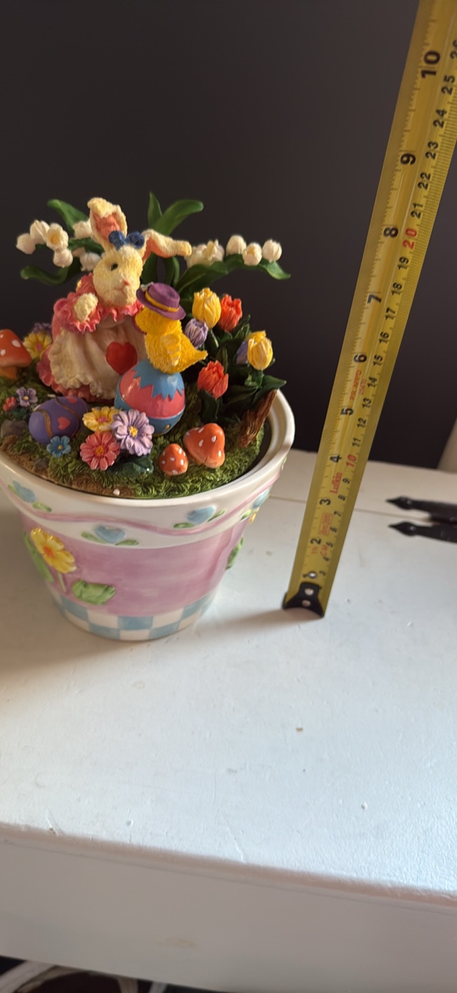Adorable Easter Bunny and Chick Planter - photo 2