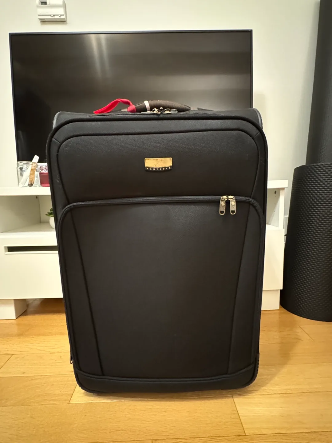 XL Black 28” Fabric Suitcase thumbnail