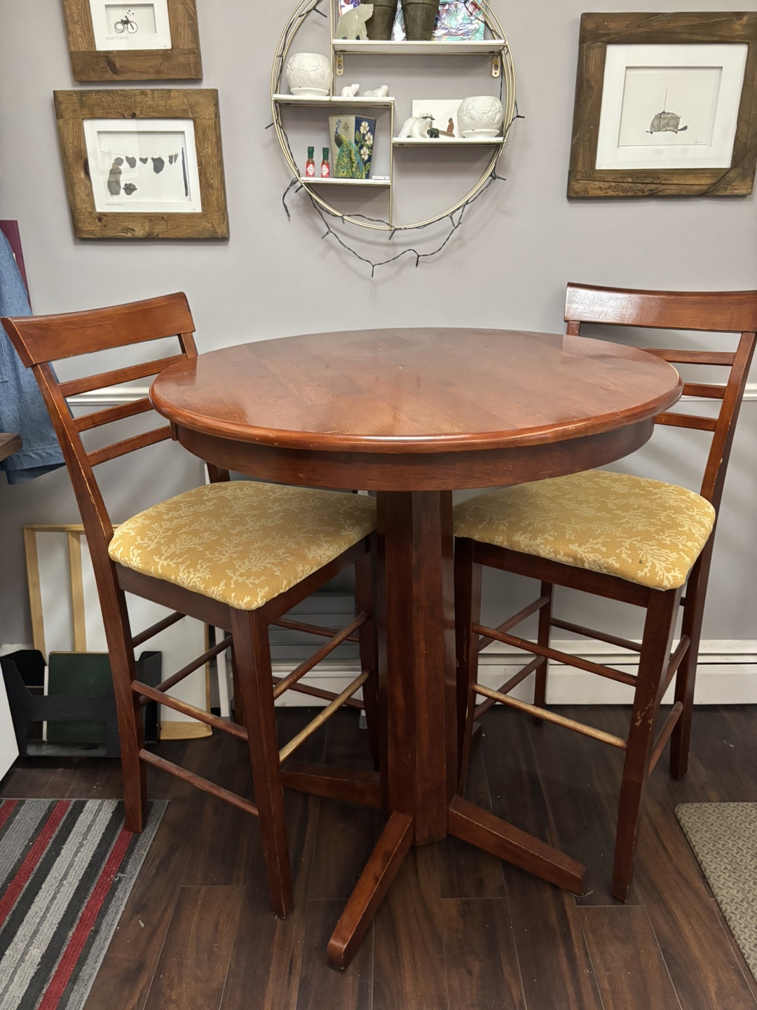 Small Round Pub/Bistro Table With 2 Chairs - photo 2