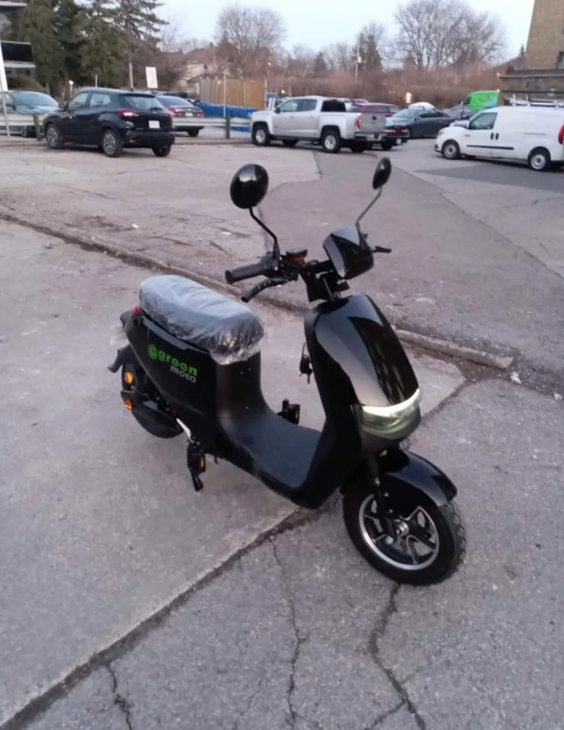 Green Moto Electric Scooter image indicator(3)