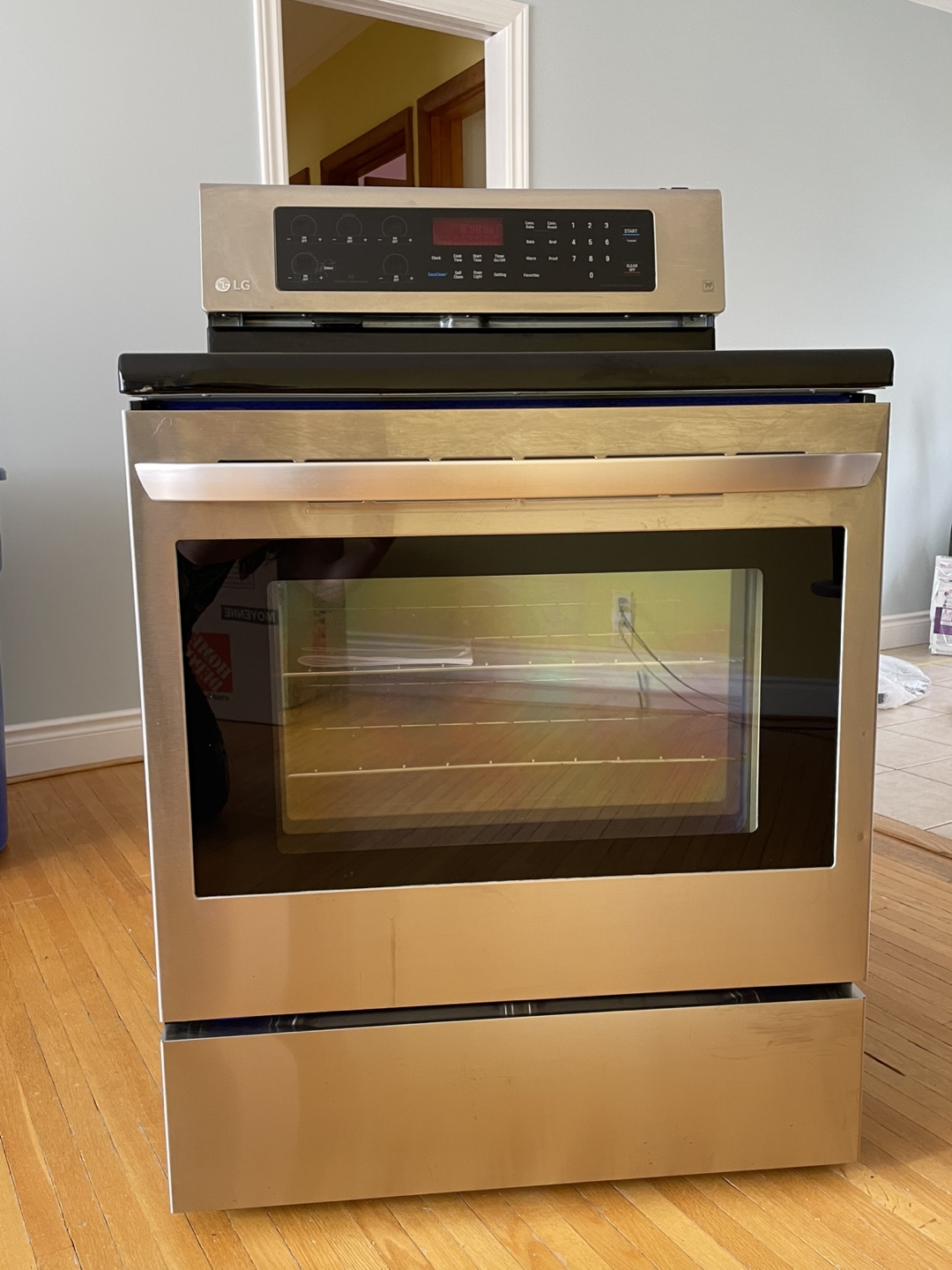 LG Electric Range - Stainless Steel