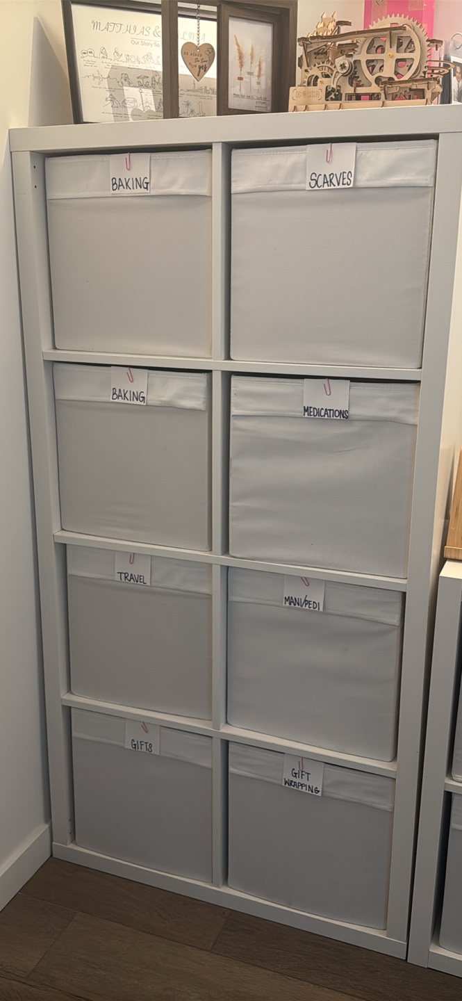 IKEA Kallax 8 Cube Shelving Unit with Storage Boxes - photo 2