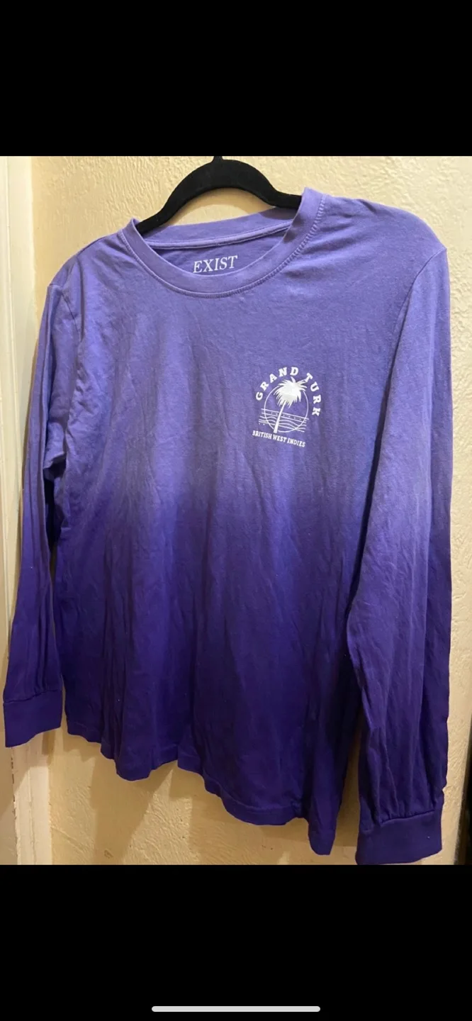 Women’s tops szSmall image indicator(2)