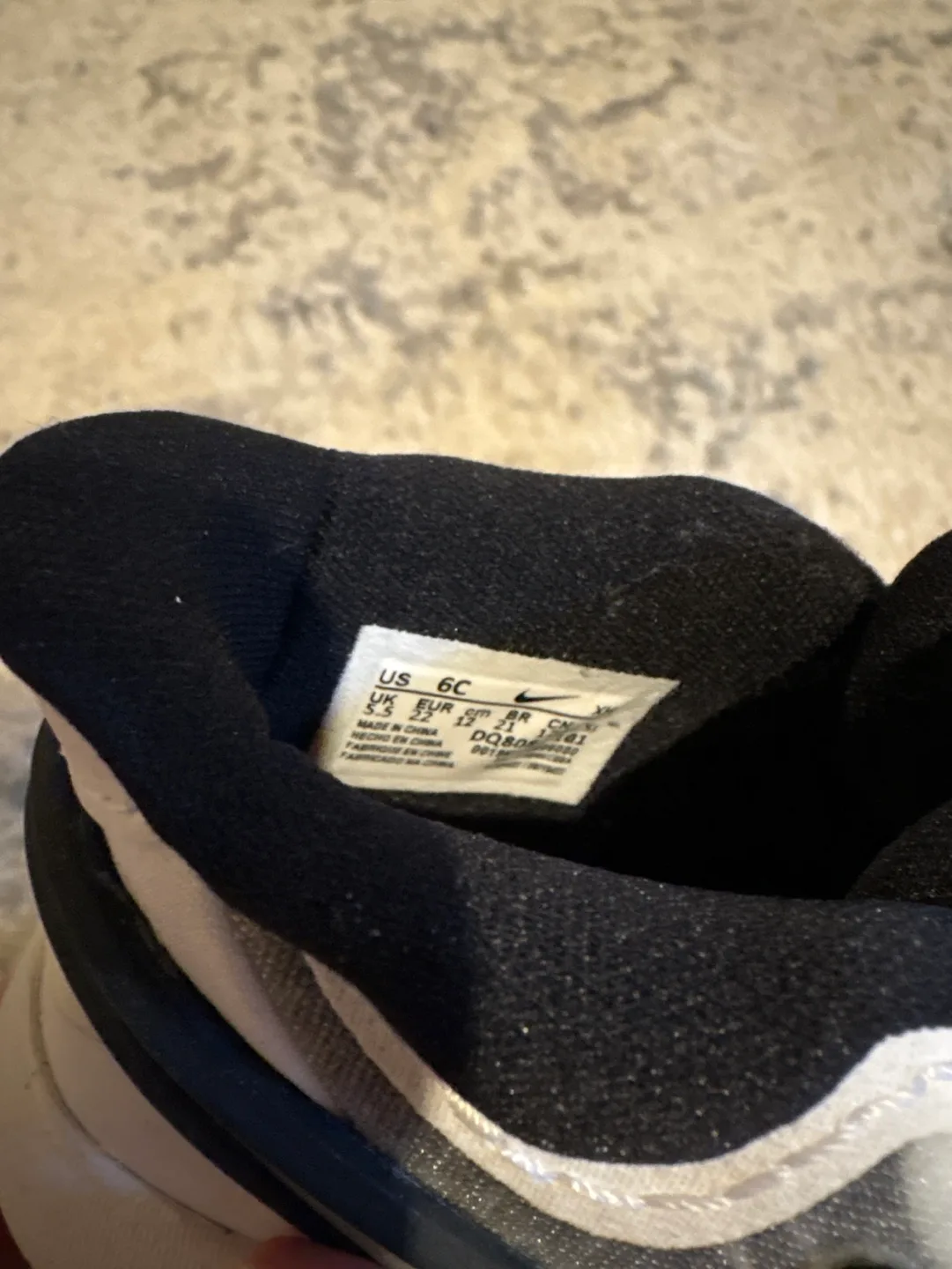 💚New-Nike Kyrie Infinity Toddler Basketball Shoes - Size 6C image indicator(4)