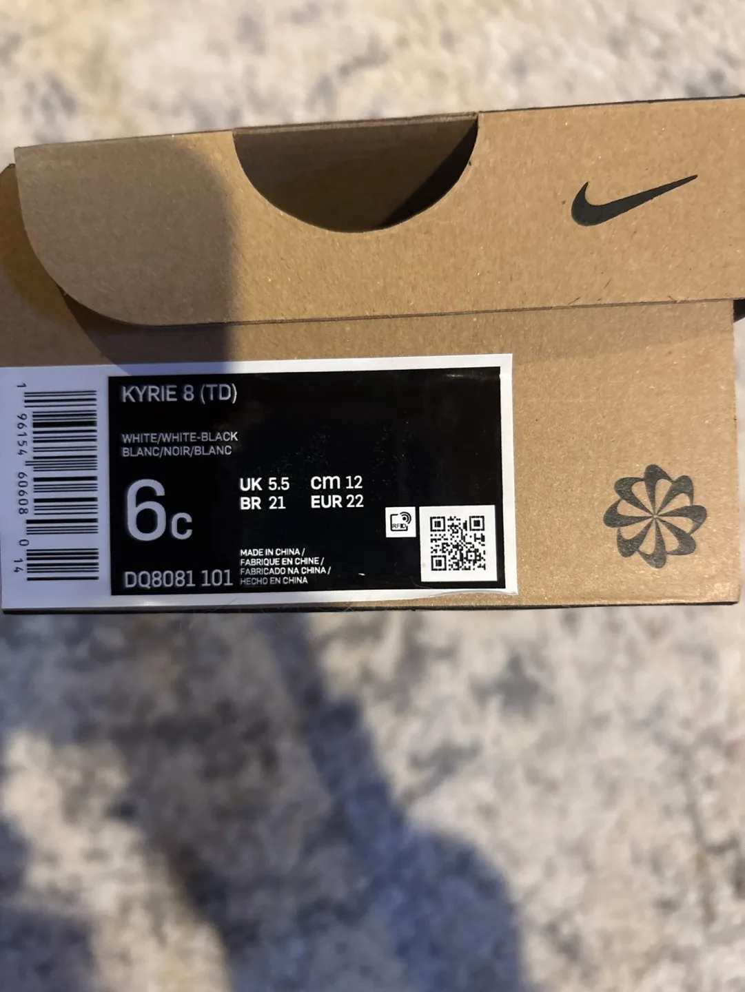 💚New-Nike Kyrie Infinity Toddler Basketball Shoes - Size 6C image indicator(6)
