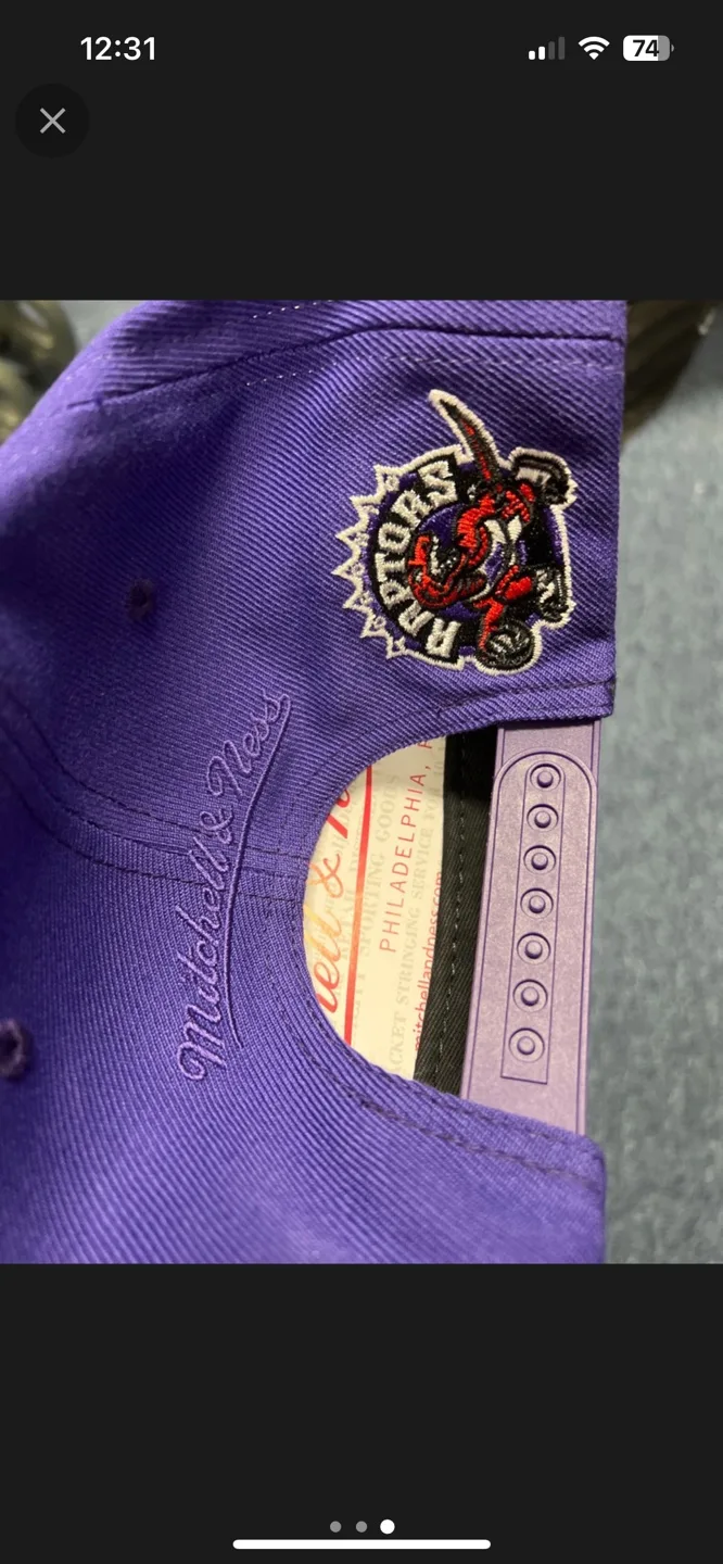 Mitchell & Ness x OVO x Raptors Snapback Hat image indicator(3)