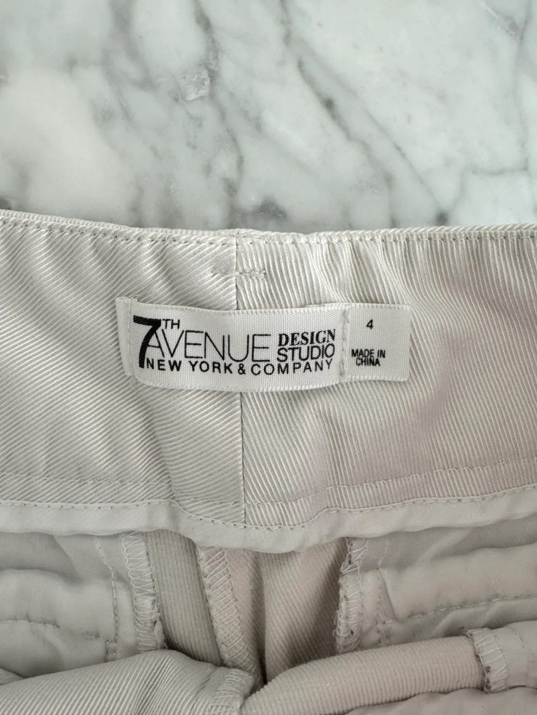 New York & Company Light Beige Shorts Size 4 image indicator(4)