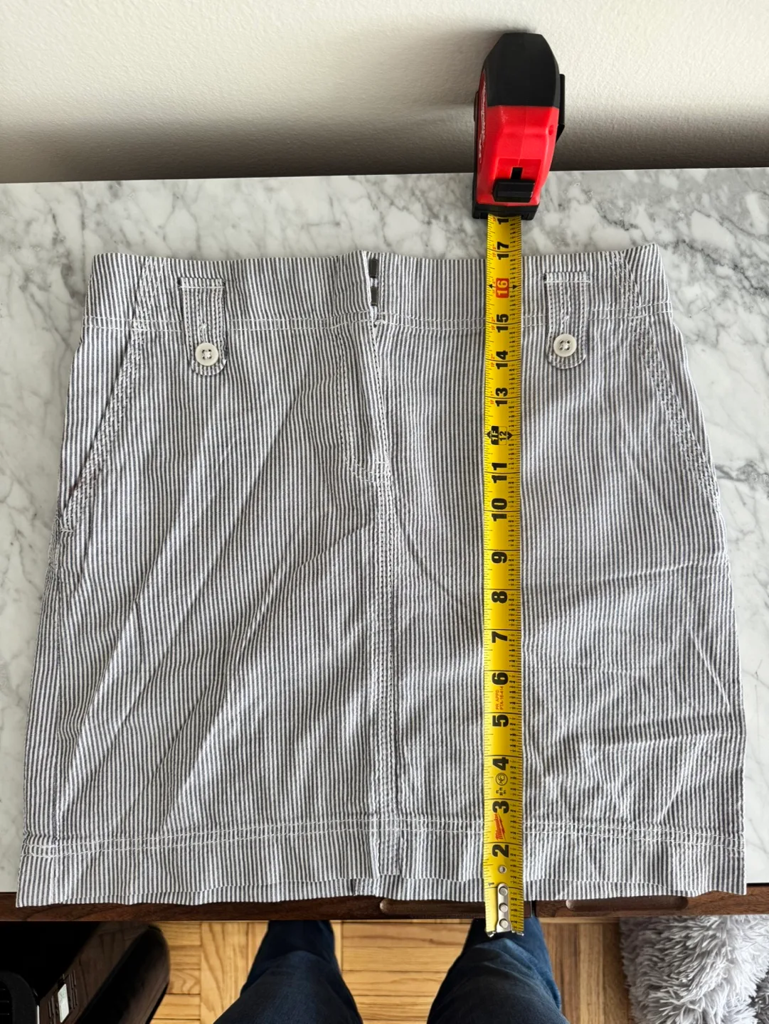 Ann Taylor Loft Navy Searsucker Skirt | Size 2 image indicator(3)