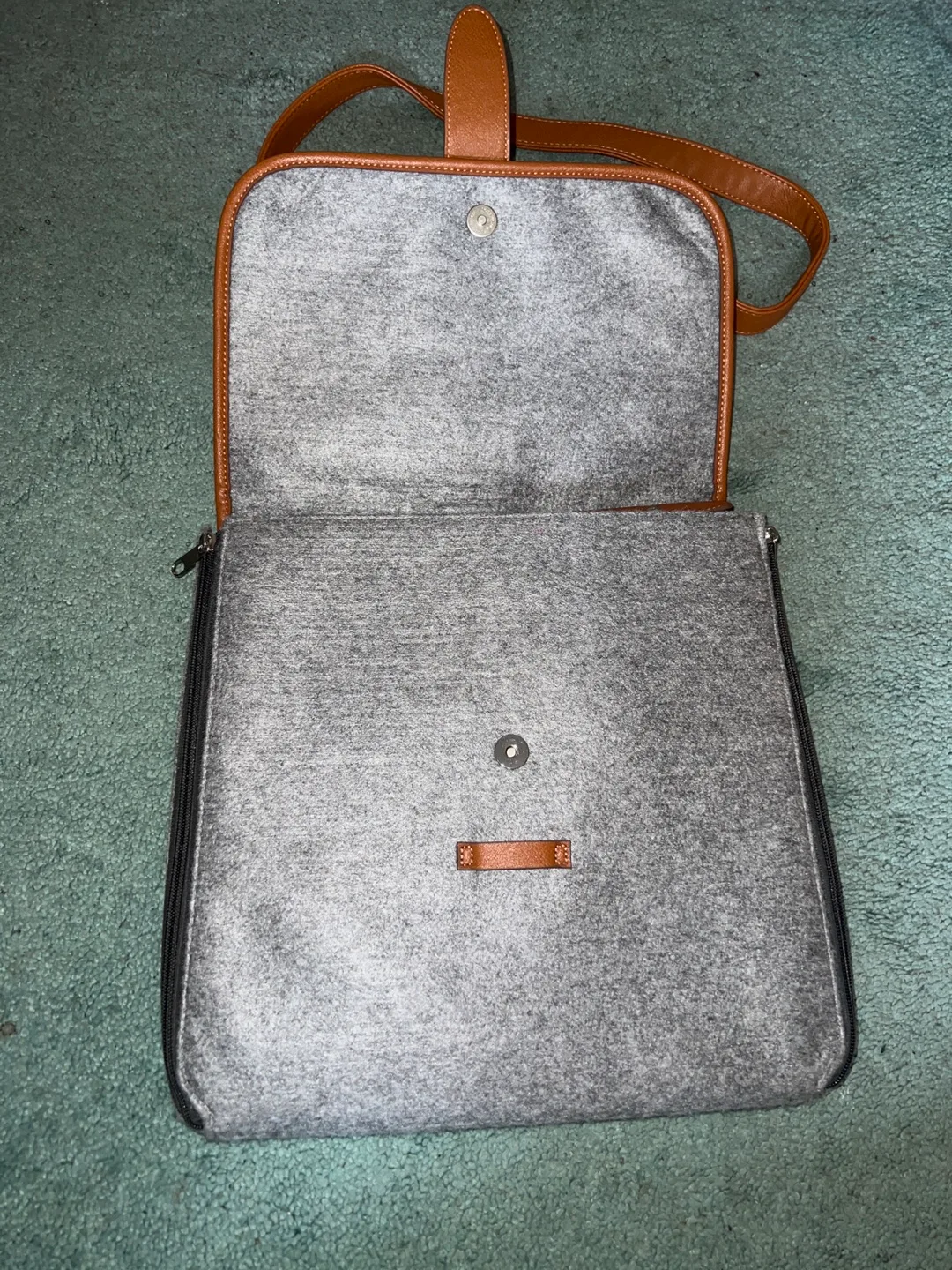 #FreeCycle Gray Felt Crossbody Bag with Brown Leather Accents image indicator(2)