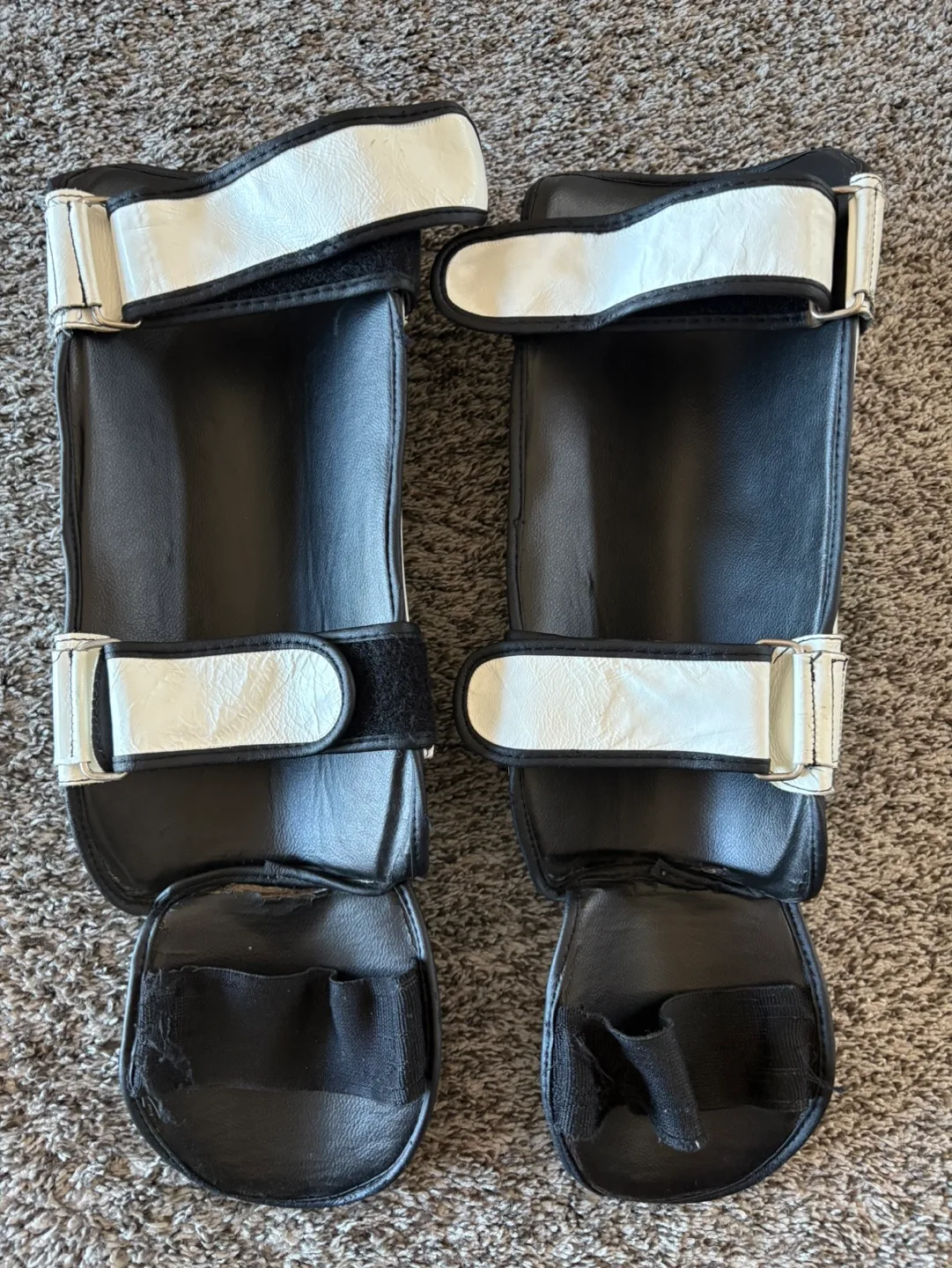 Martial Arts Training Equipment Bundle - Ringside, Uppercut, RDX image indicator(3)