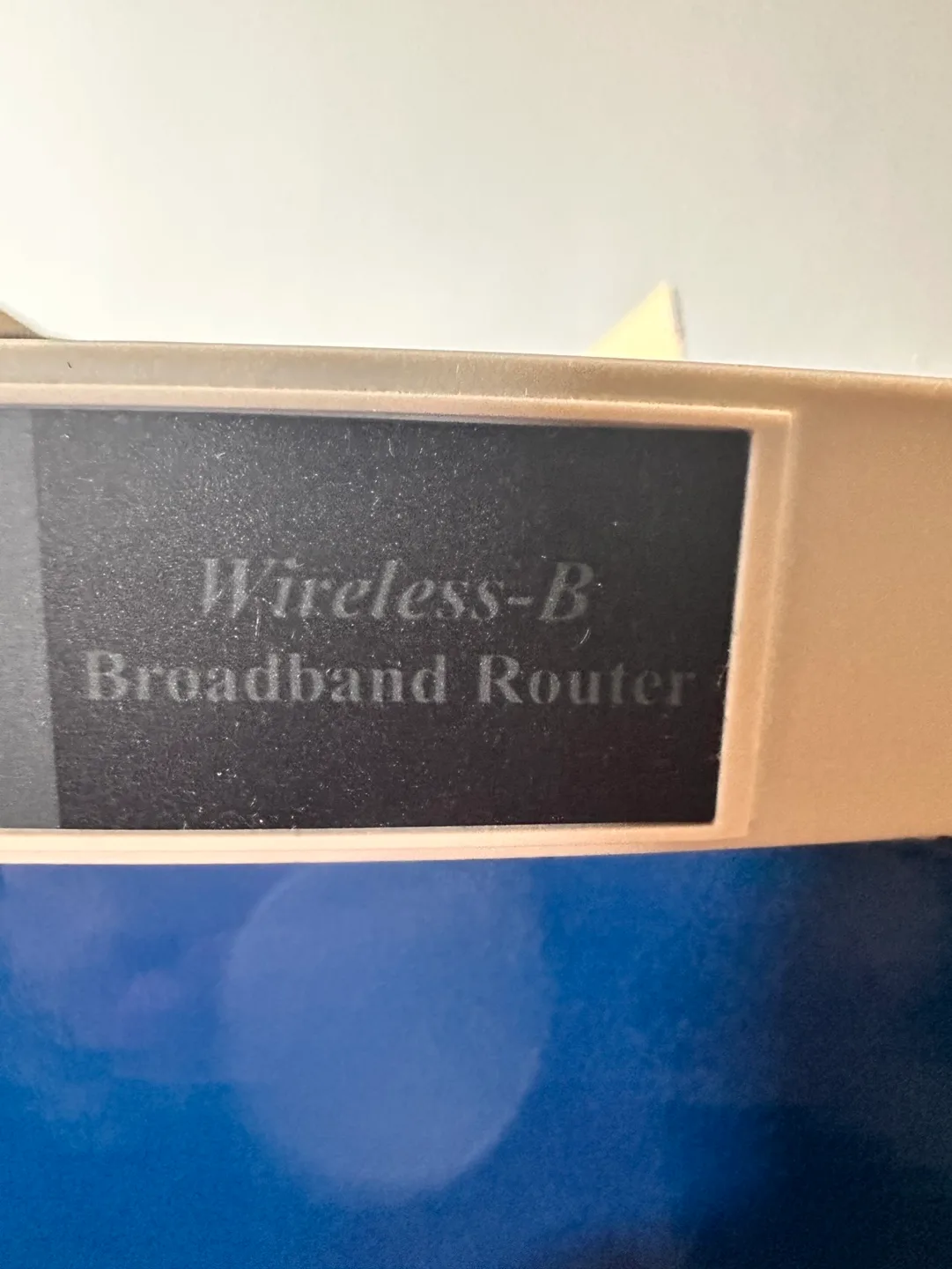 11Mbps Wireless-B Broadband Router image indicator(3)