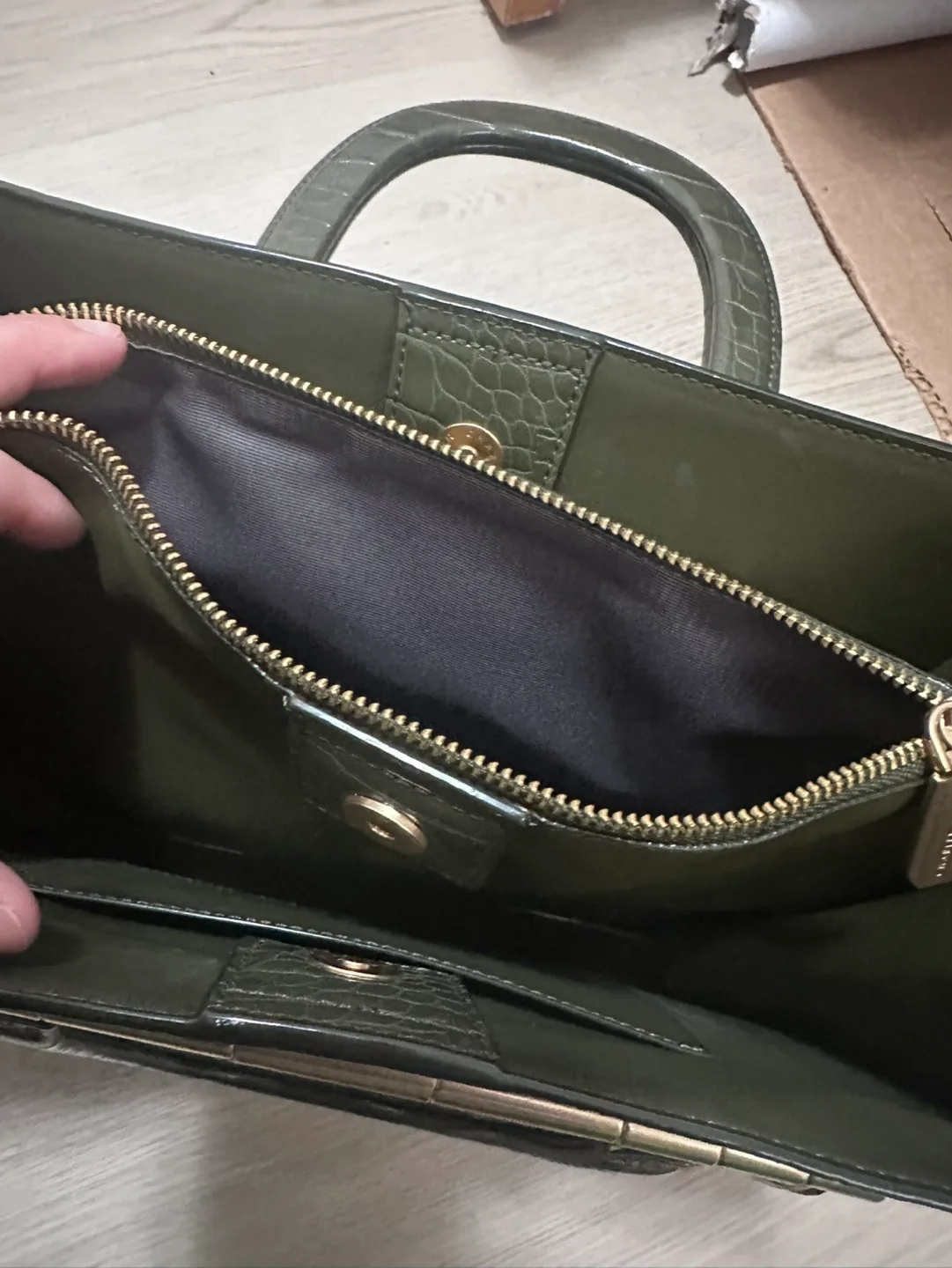 Charles & Keith Olive Green Crocodile-Embossed Handbag image indicator(4)