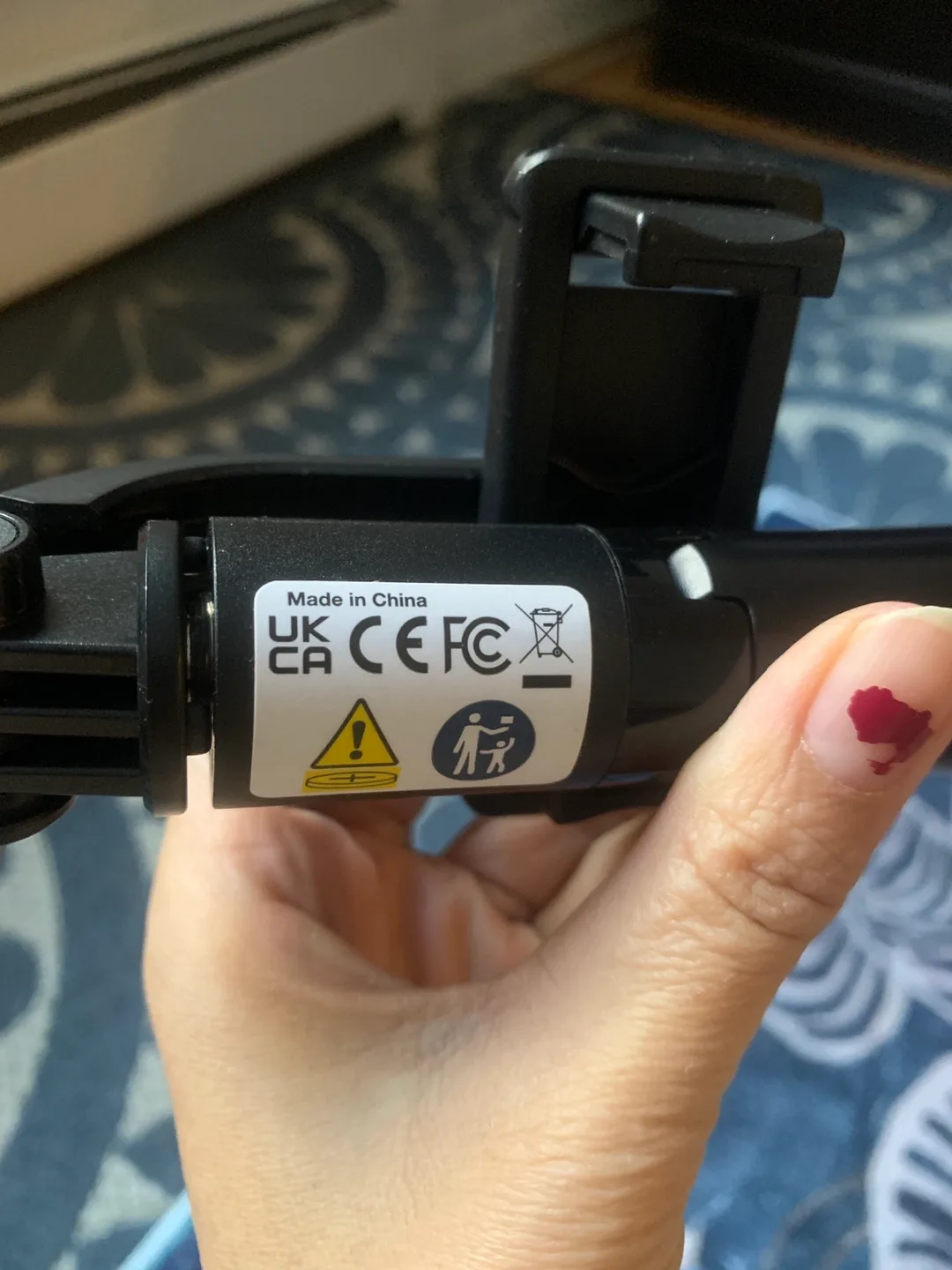 Mini Tripod & Selfie Stick image indicator(4)