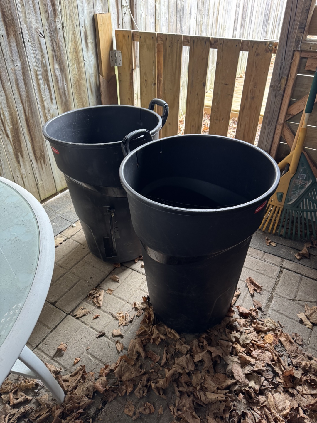Rubbermaid Outdoor Storage Shed - photo 5