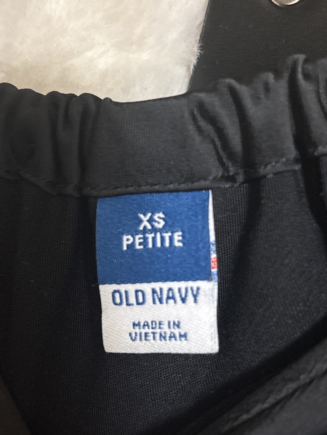 Old Navy XS Petite Black Satin Midi Skirt - photo 2