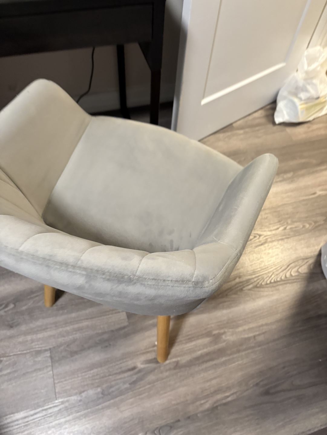 ADSLEV Grey Velvet Dining Chair - photo 2