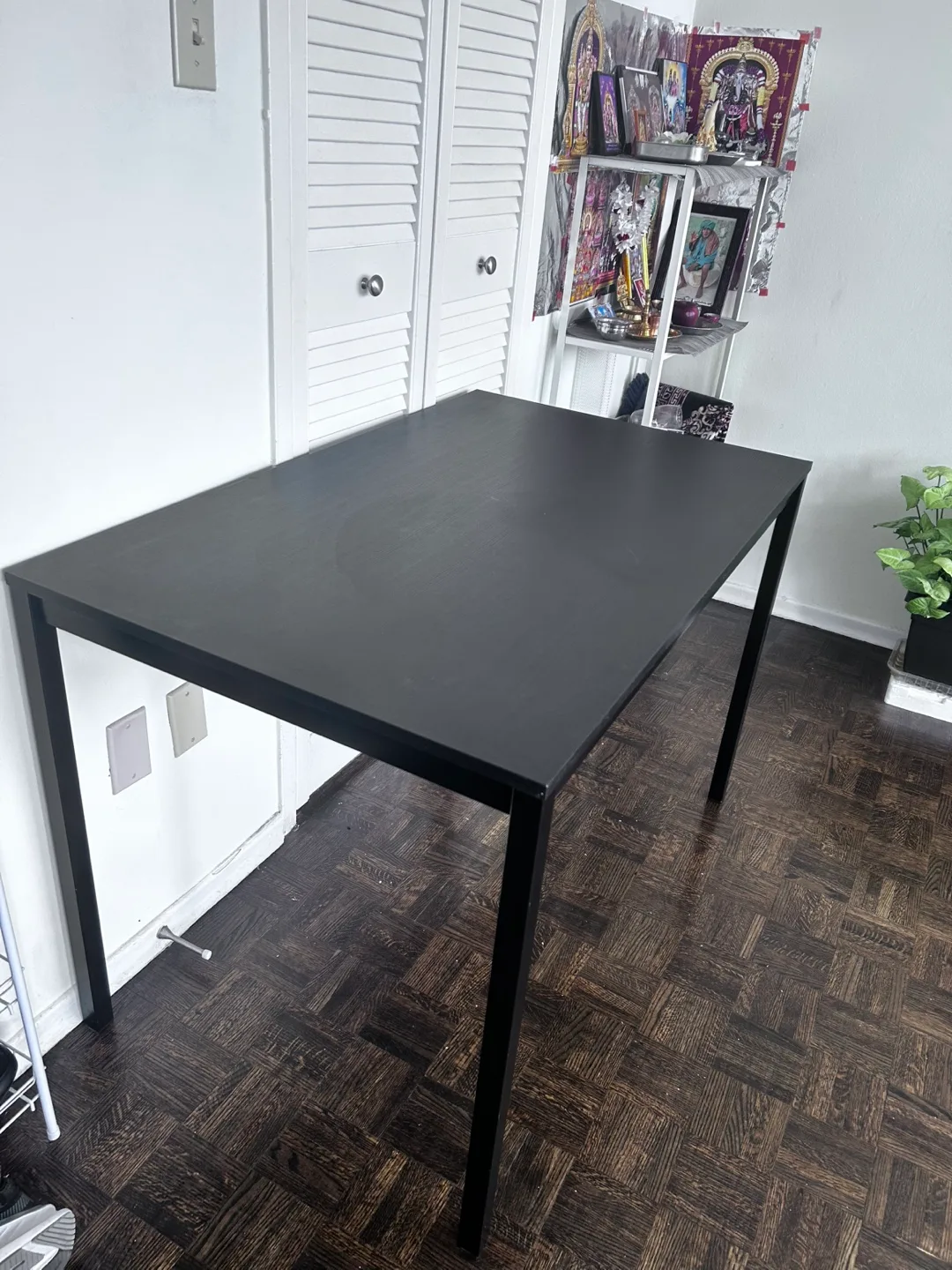 IKEA TARENDO Table - Black image indicator(2)
