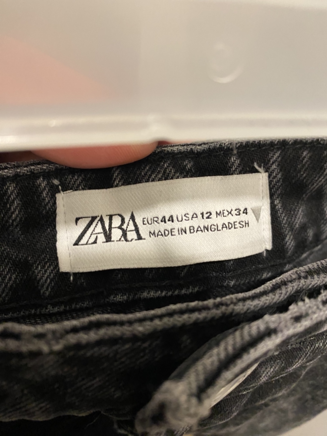 Zara Black Denim Shorts Size 12 - photo 4