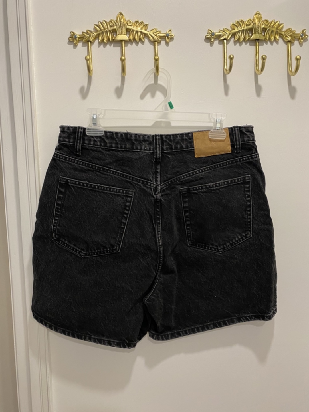 Zara Black Denim Shorts Size 12 - photo 5