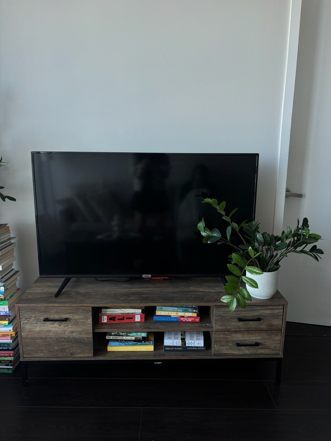 HOMCOM TV Stand for TV with Storage - photo 4