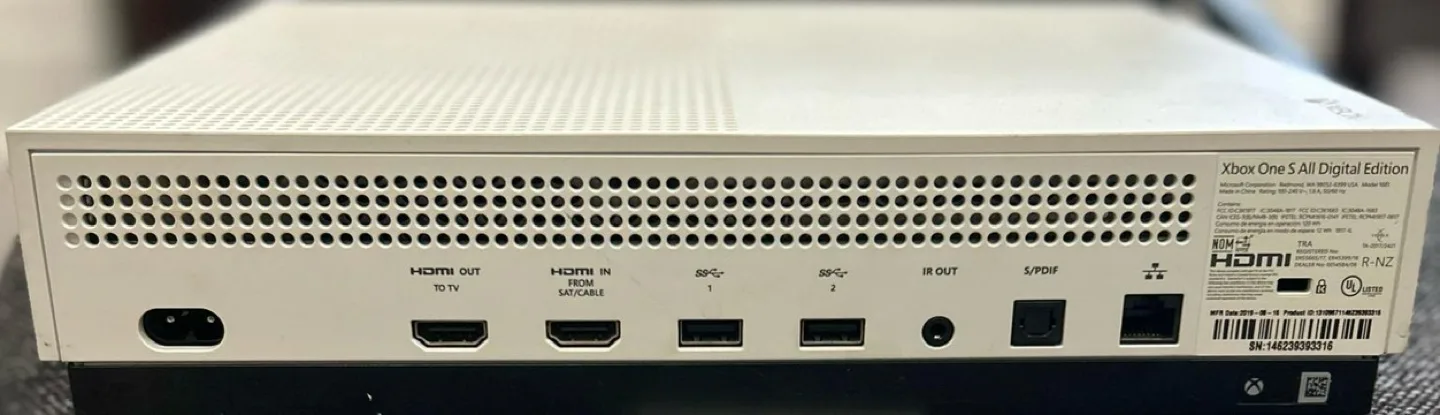 Xbox One S All-Digital 1TB - White *NO POWER CABLE image indicator(3)