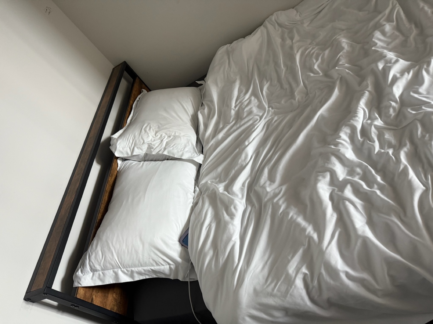 DUMEE Metal Queen Size Bed Frame - photo 4