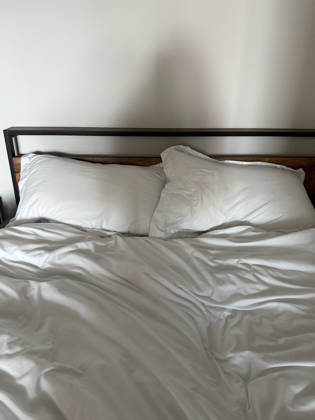 DUMEE Metal Queen Size Bed Frame - photo 2