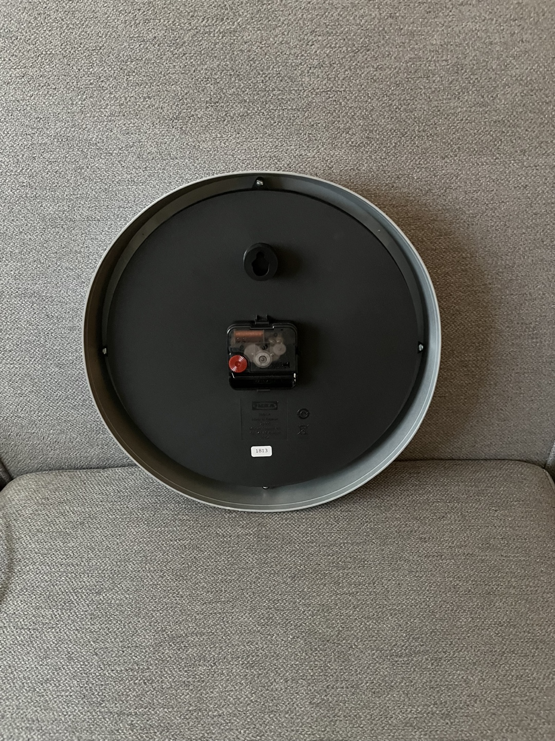 Simple Round Wall Clock - photo 2