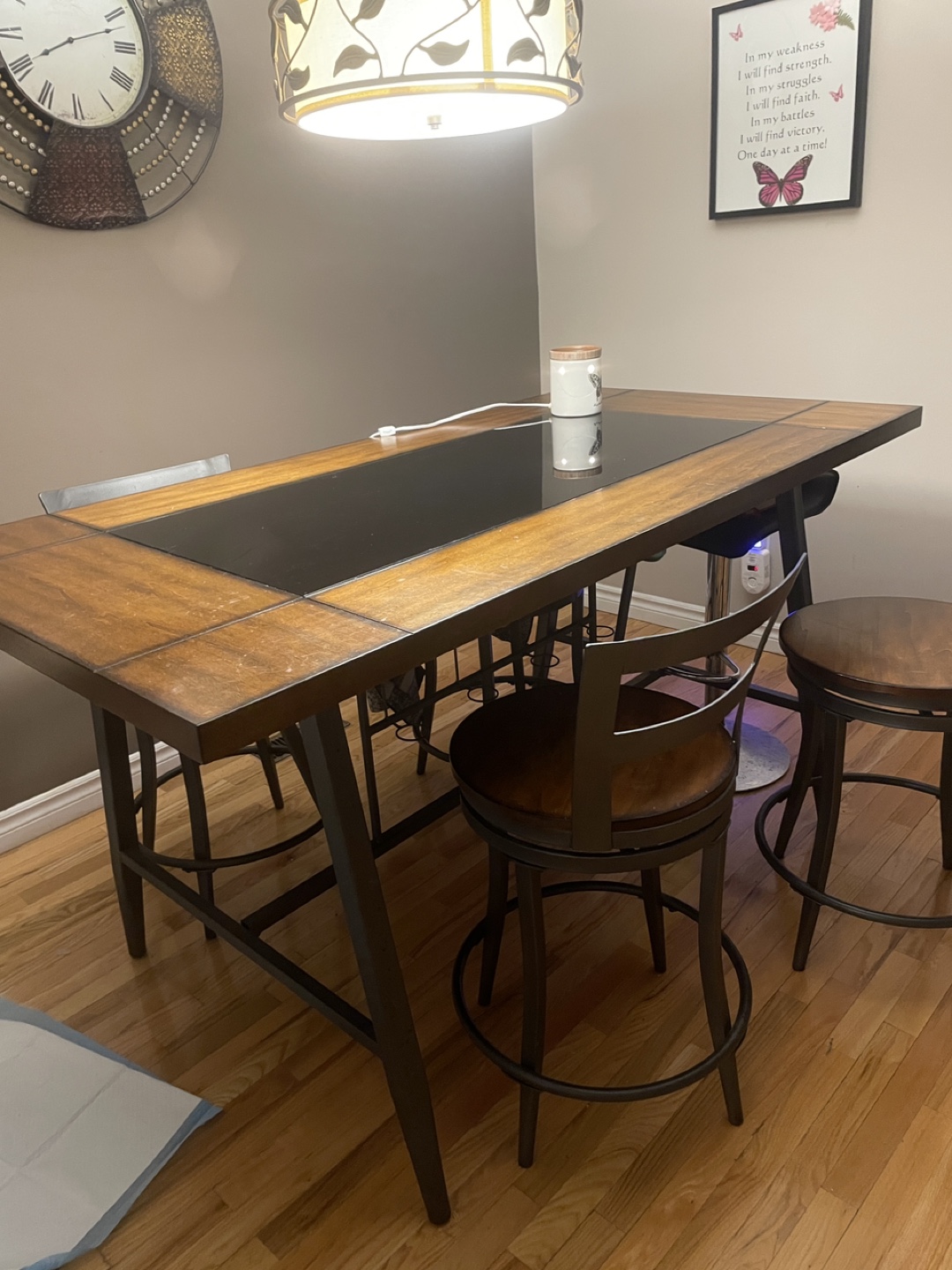 Dinning set pub style