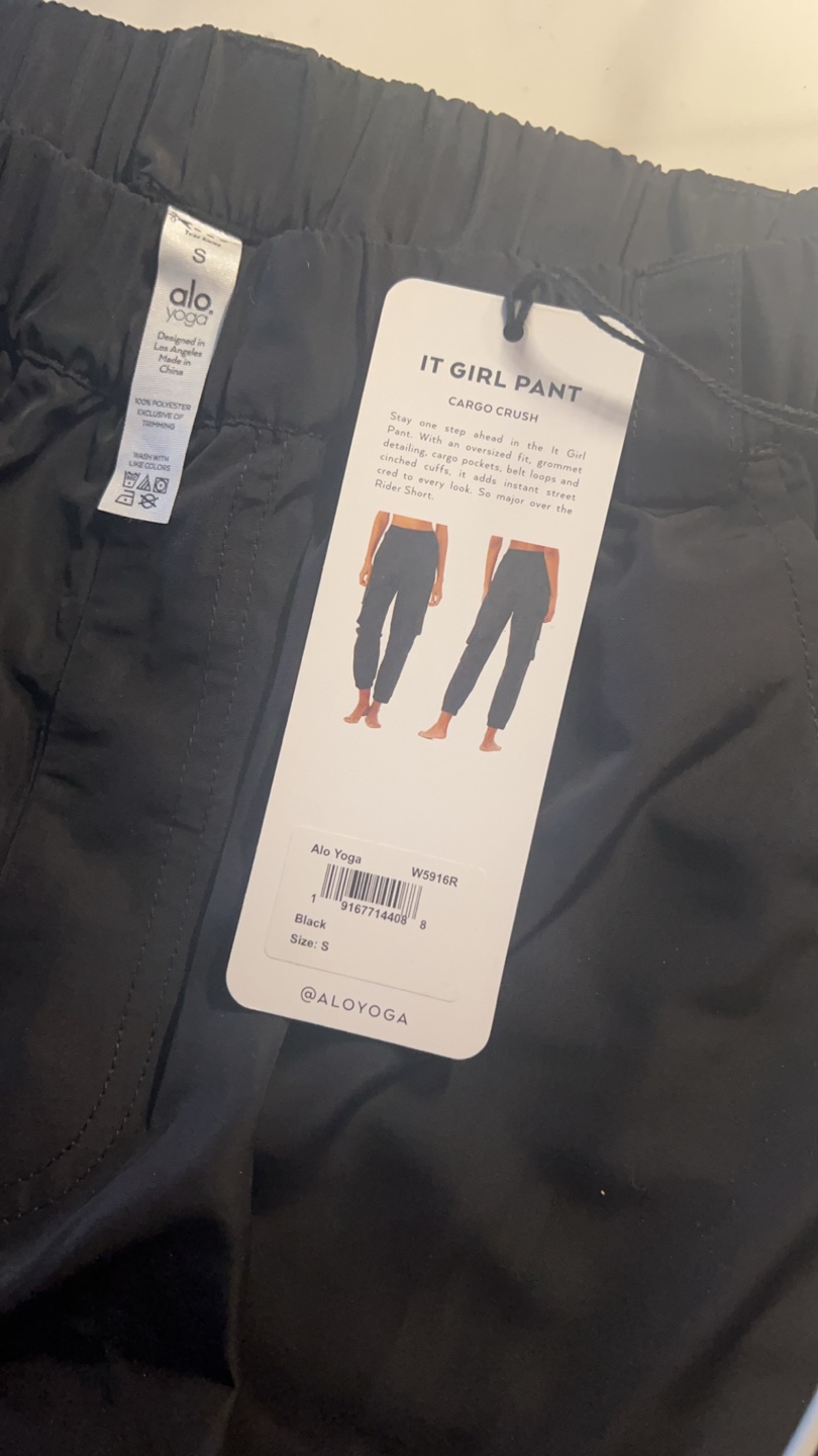 Alo Yoga IT Girl Pant Cargo Crush - Size Small - Black - photo 3