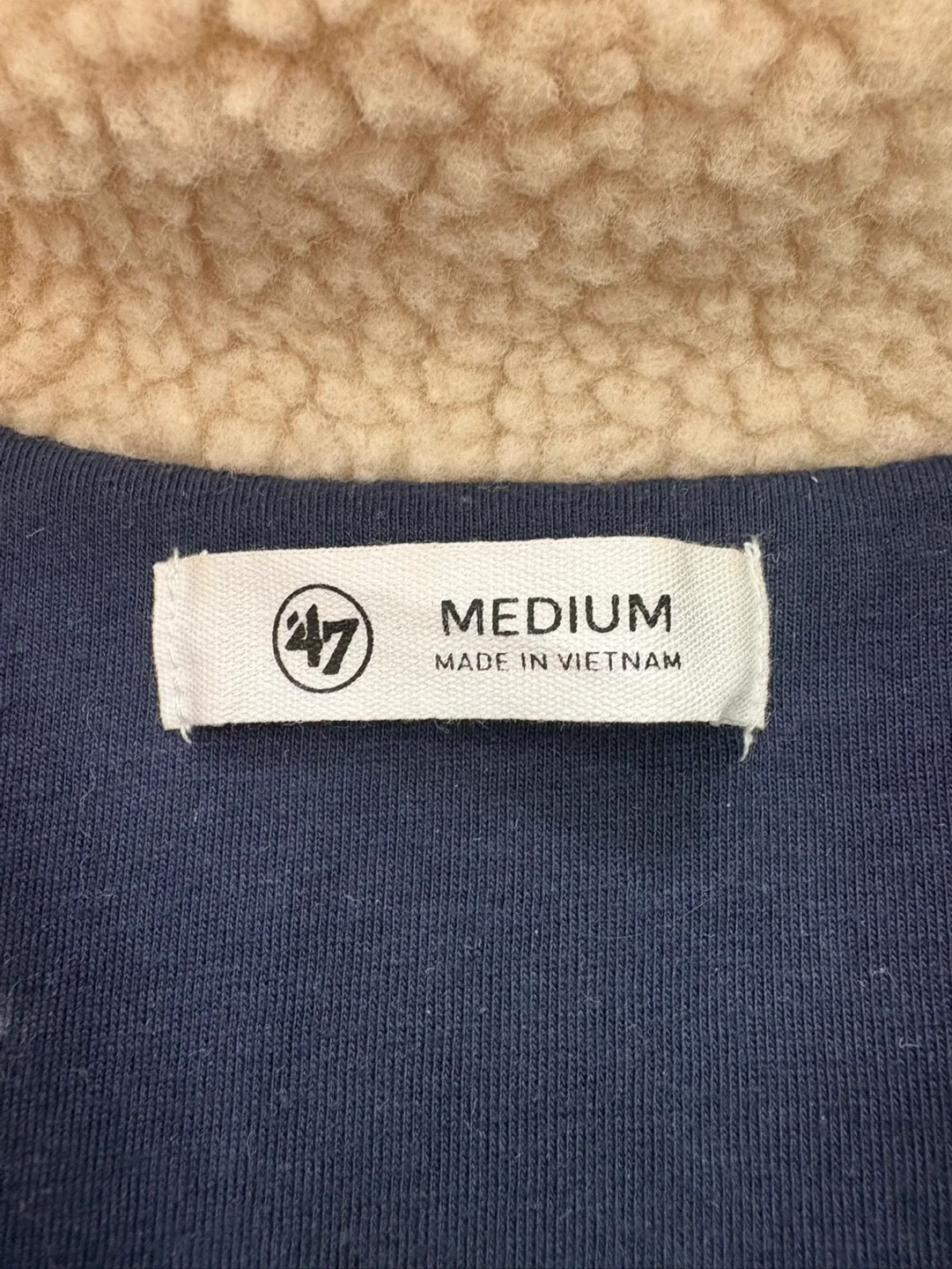 Toronto Maple Leafs SNOWBIRD 1/4 ZIP SHERPA JACKET ~ 47 Brand image indicator(5)