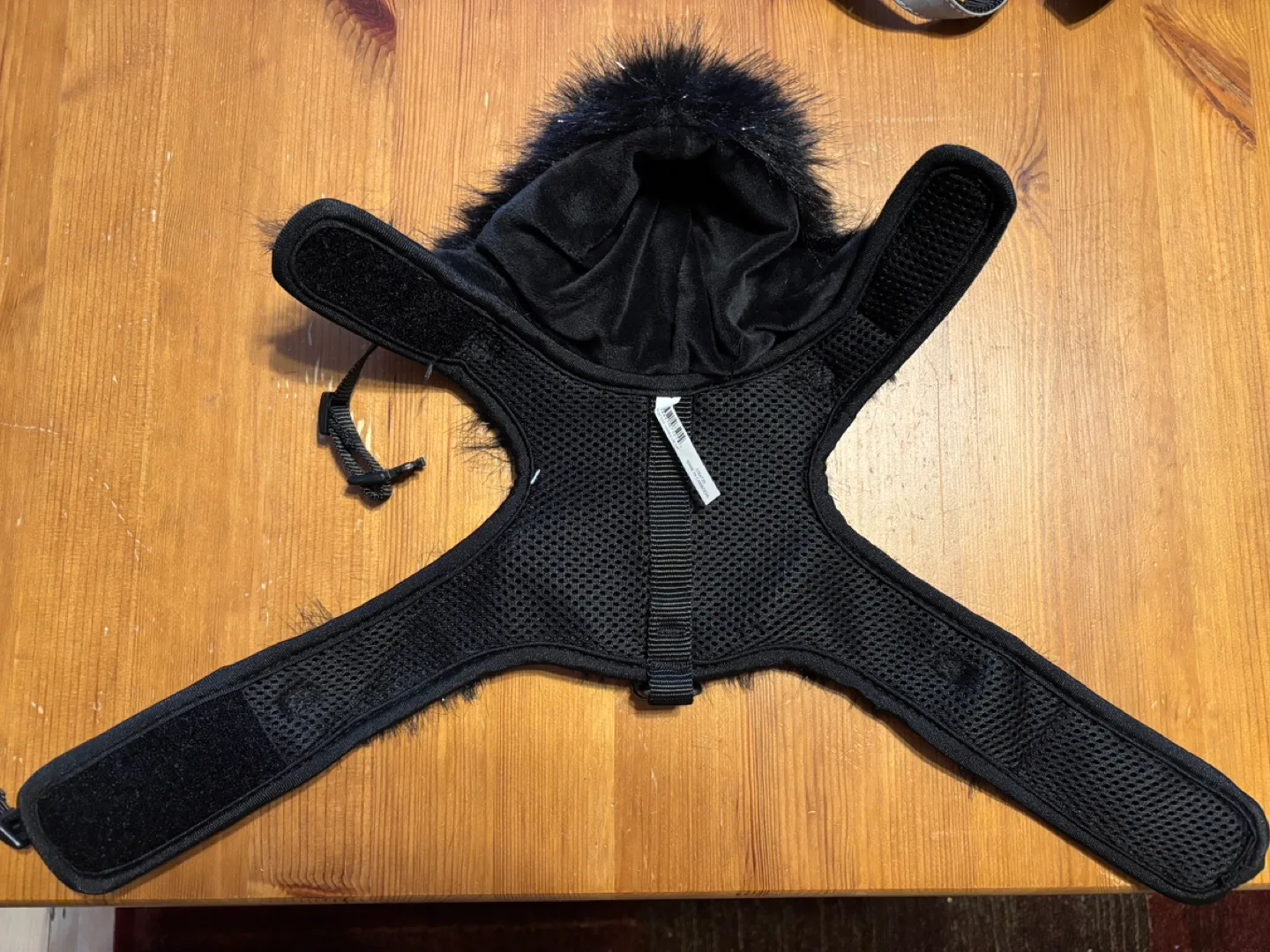 Black Pet Harness with Hood image indicator(3)