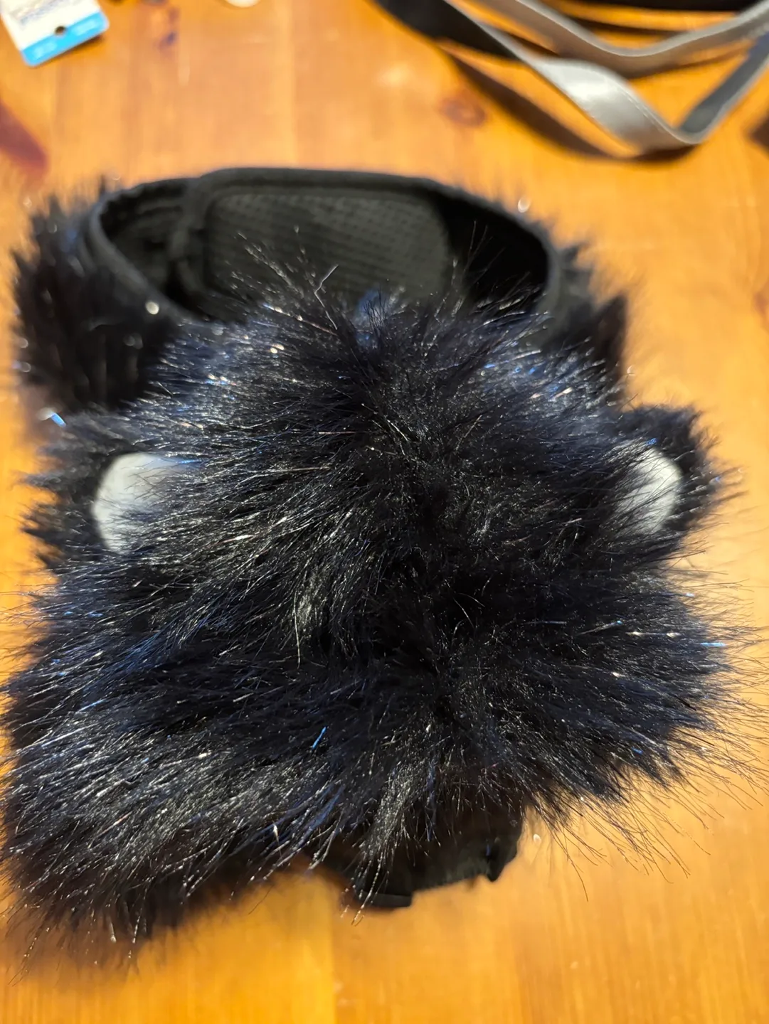 Black Pet Harness with Hood image indicator(5)