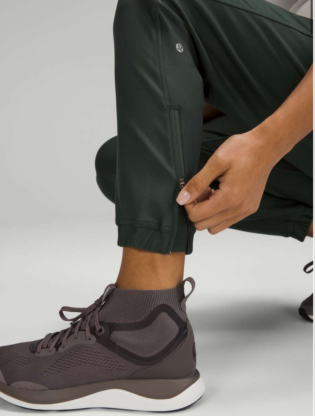 Lululemon Adapted State High-Rise Fleece Jogger - size 8 - photo 3