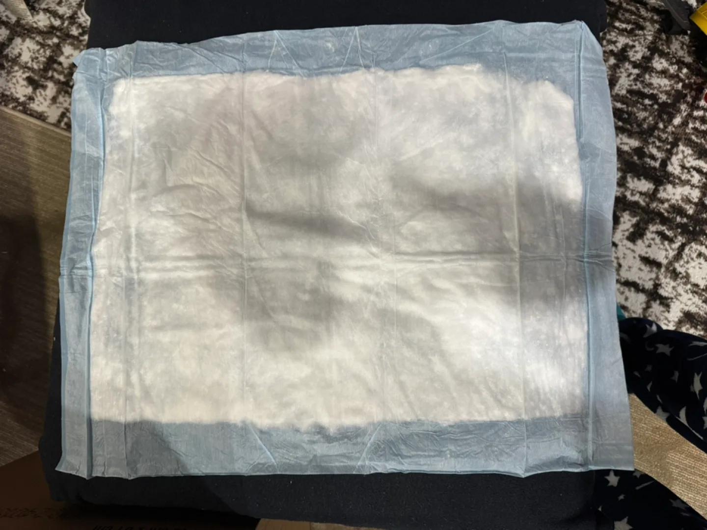 TENA Underpads - 25 count image indicator(4)