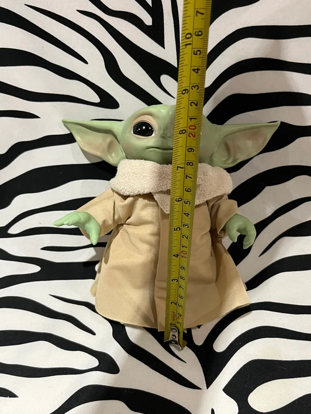 Star Wars The Mandalorian The Child Talking Toy image indicator(4)