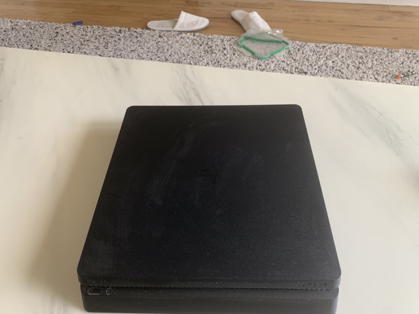 Sony PlayStation Four with controller and charging station - photo 3