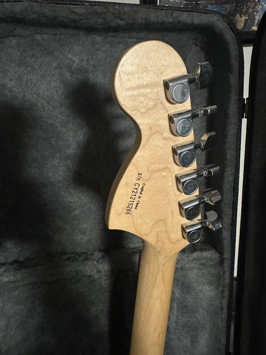 Squier Stratocaster Electric Guitar with Hard Case - photo 5