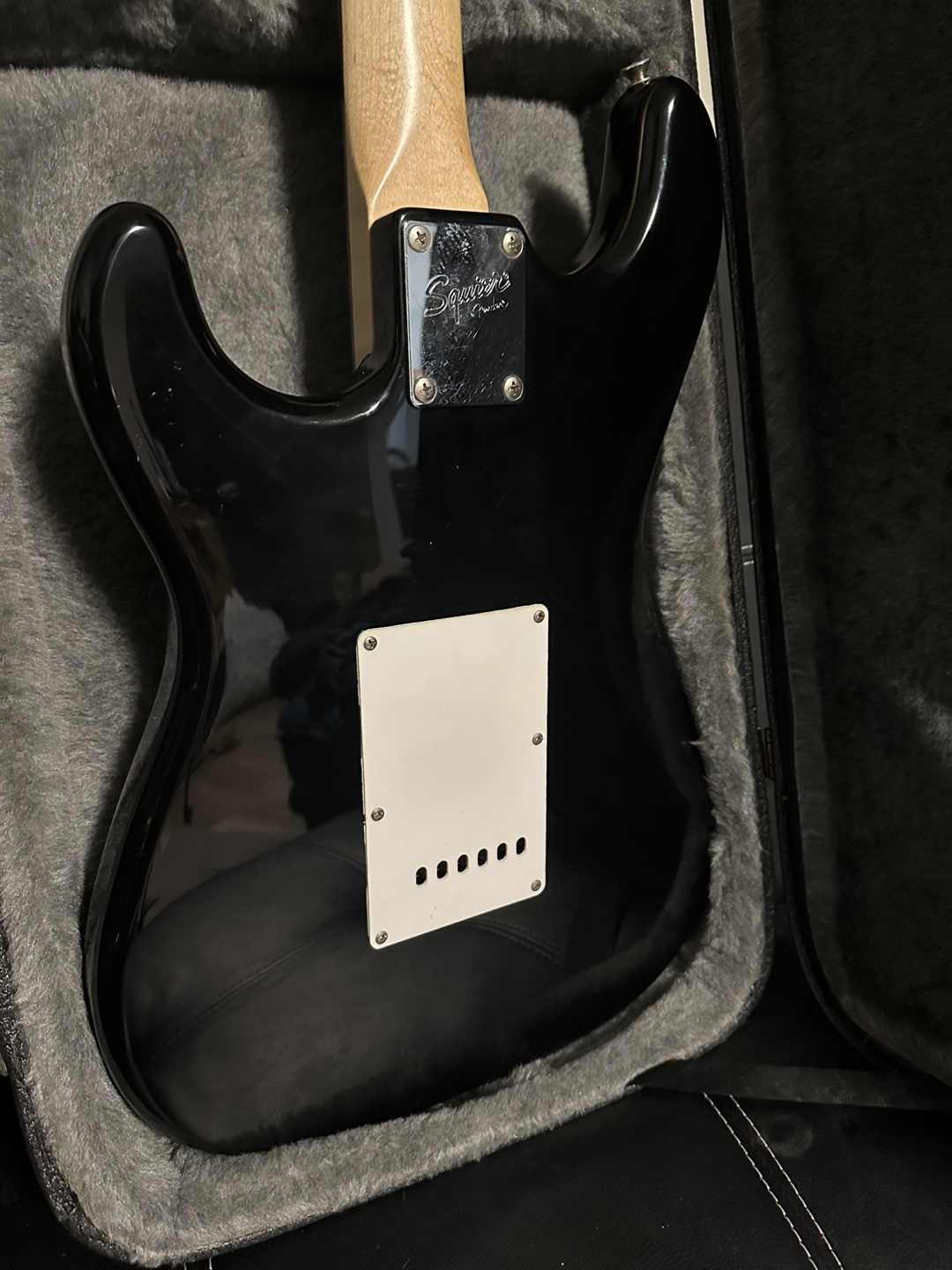 Squier Stratocaster Electric Guitar with Hard Case - photo 3