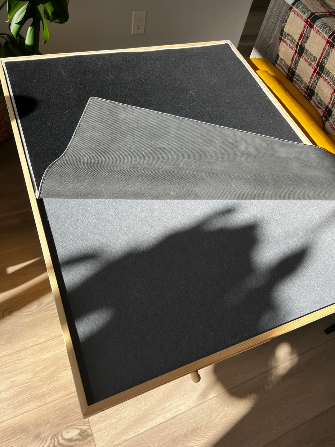 Portable wooden puzzle board with cover mat image indicator(3)