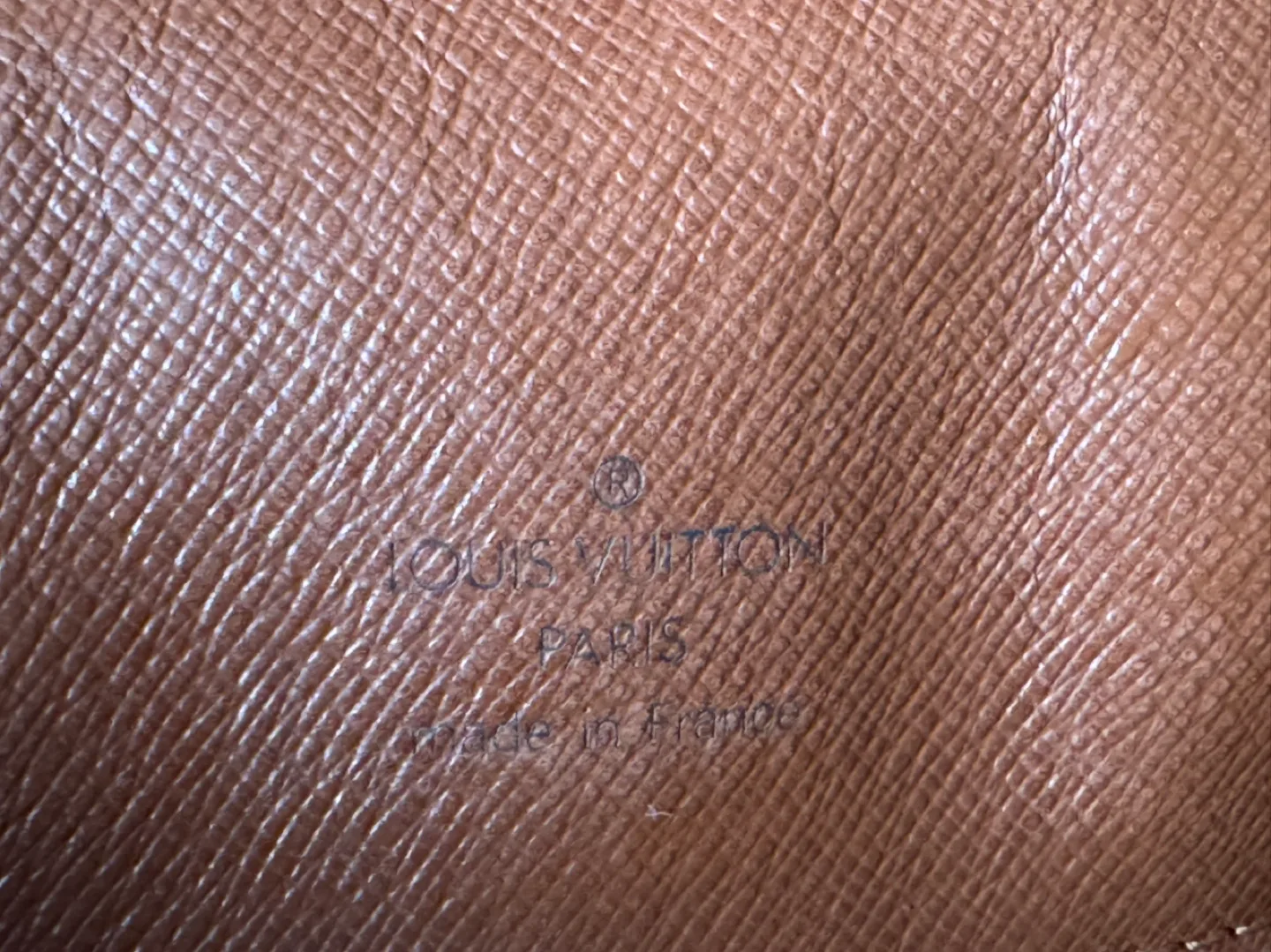 Authentic Louis Vuitton musette Tango long strap image indicator(5)