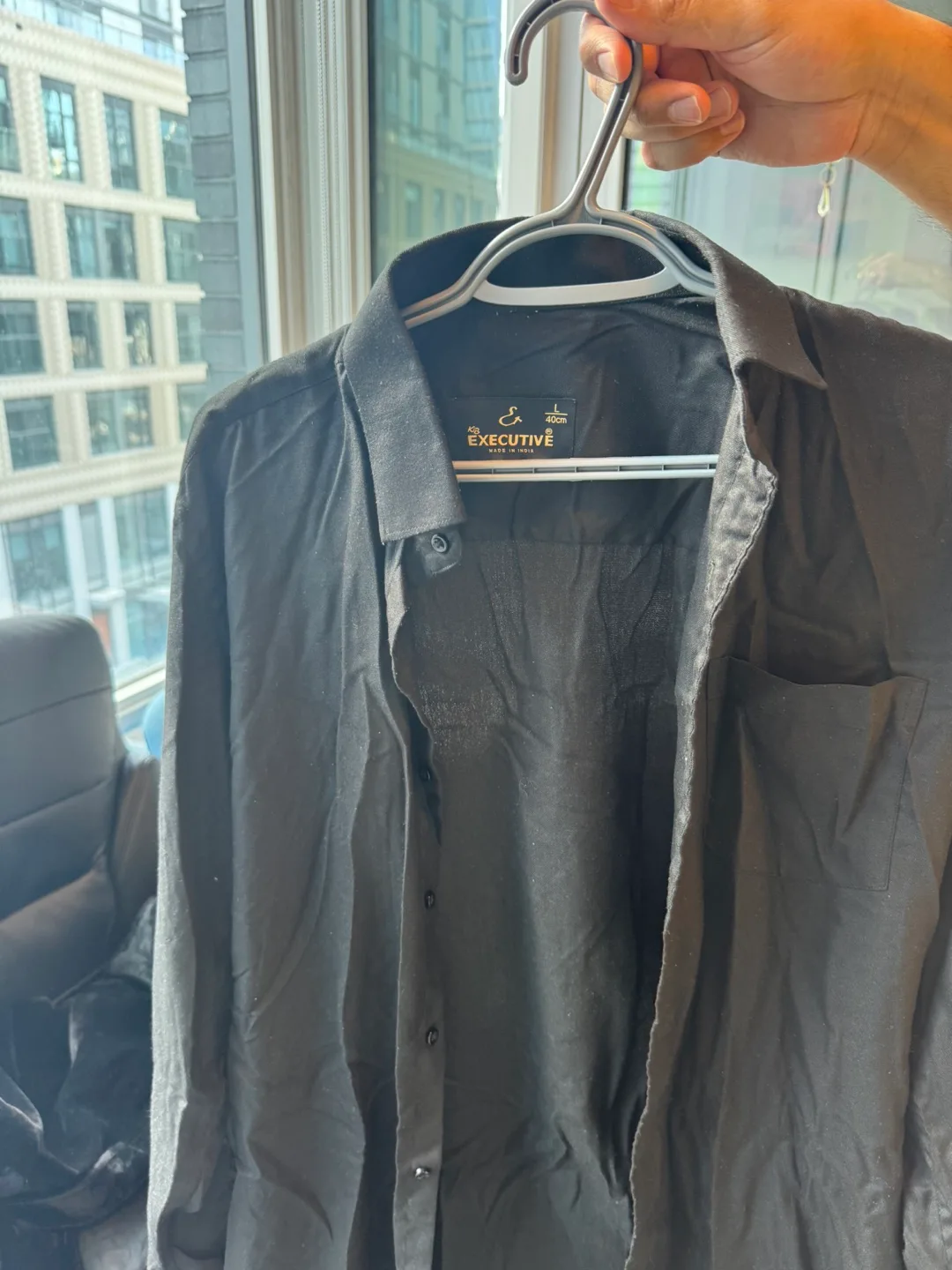 Bundle of 7 Men's Dress Shirts Large image indicator(7)