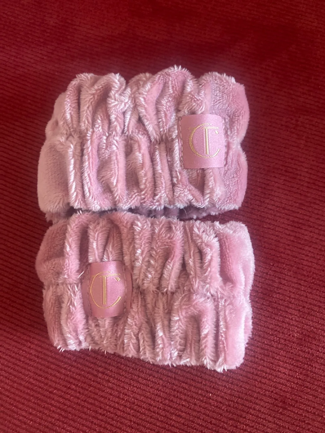 Charlotte Tilbury Exagger-Eyes Mascara + wristbands image indicator(3)