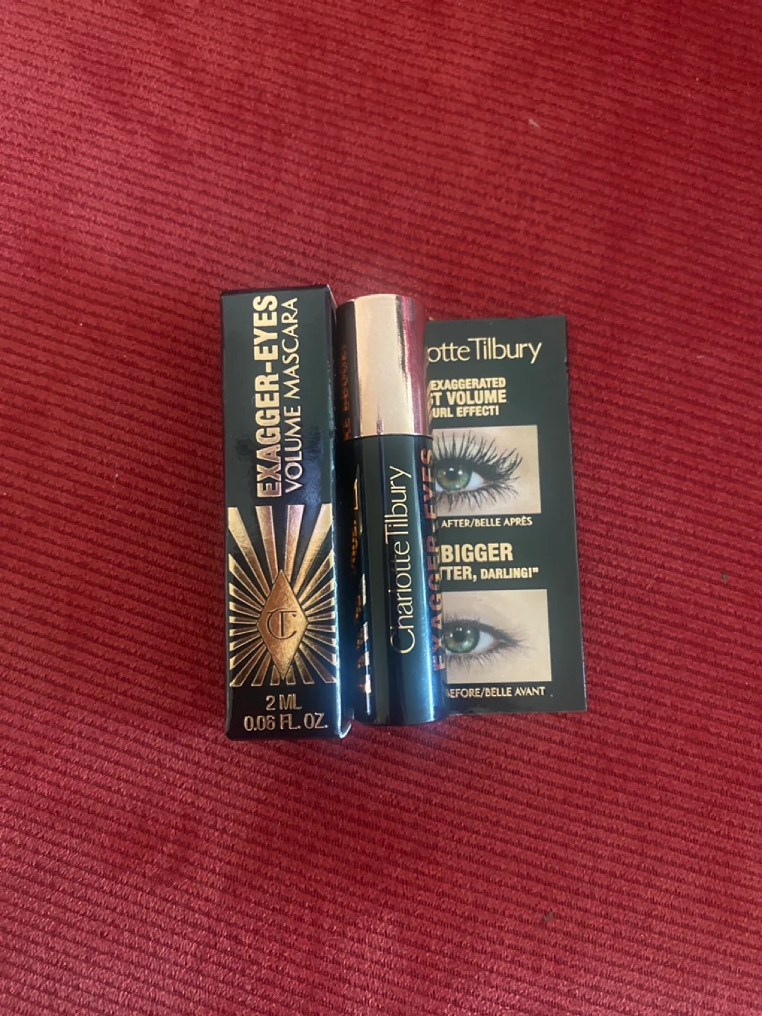 Charlotte Tilbury Exagger-Eyes Mascara + wristbands image indicator(2)