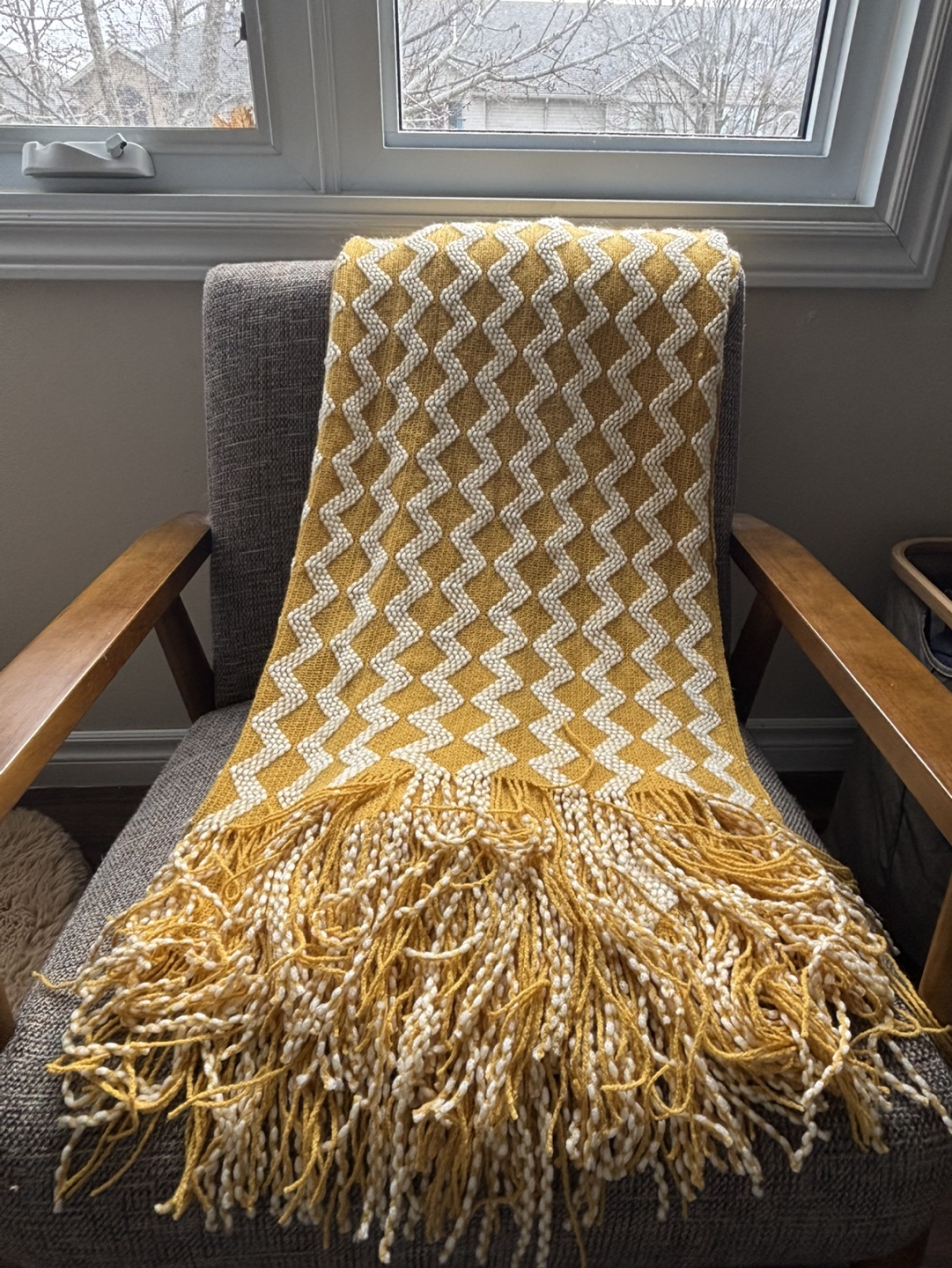 Cozy Mustard Yellow Throw Blanket with Tassels