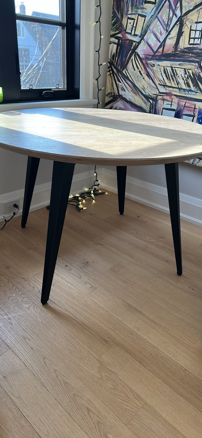 Round Dining Table with Black Legs